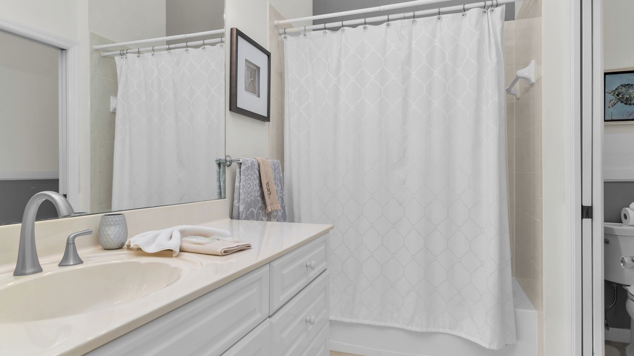 Photo of Bathroom in Naples