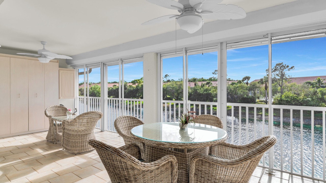 Photo of Outdoor in Naples