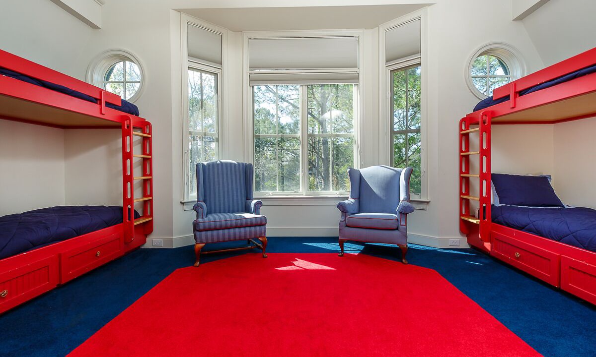 Photo of Bedroom in Vanderhorst Plantation