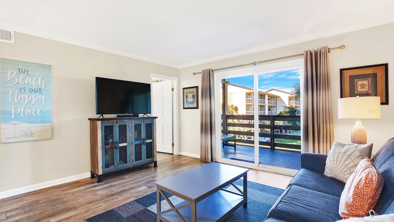 Photo of Livingroom in Tybee Island