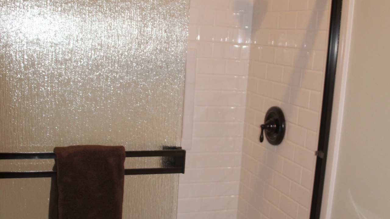 Photo of Bathroom in Mountain Rest