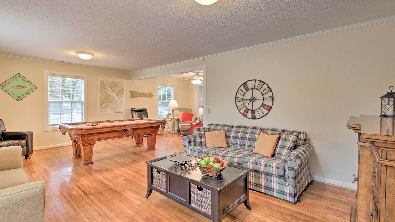 Photo of Livingroom in Palmetto Dunes