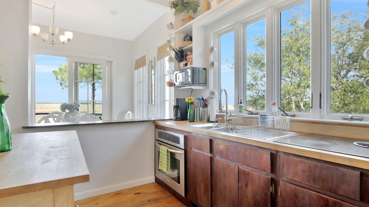Photo of Kitchen in Folly Beach