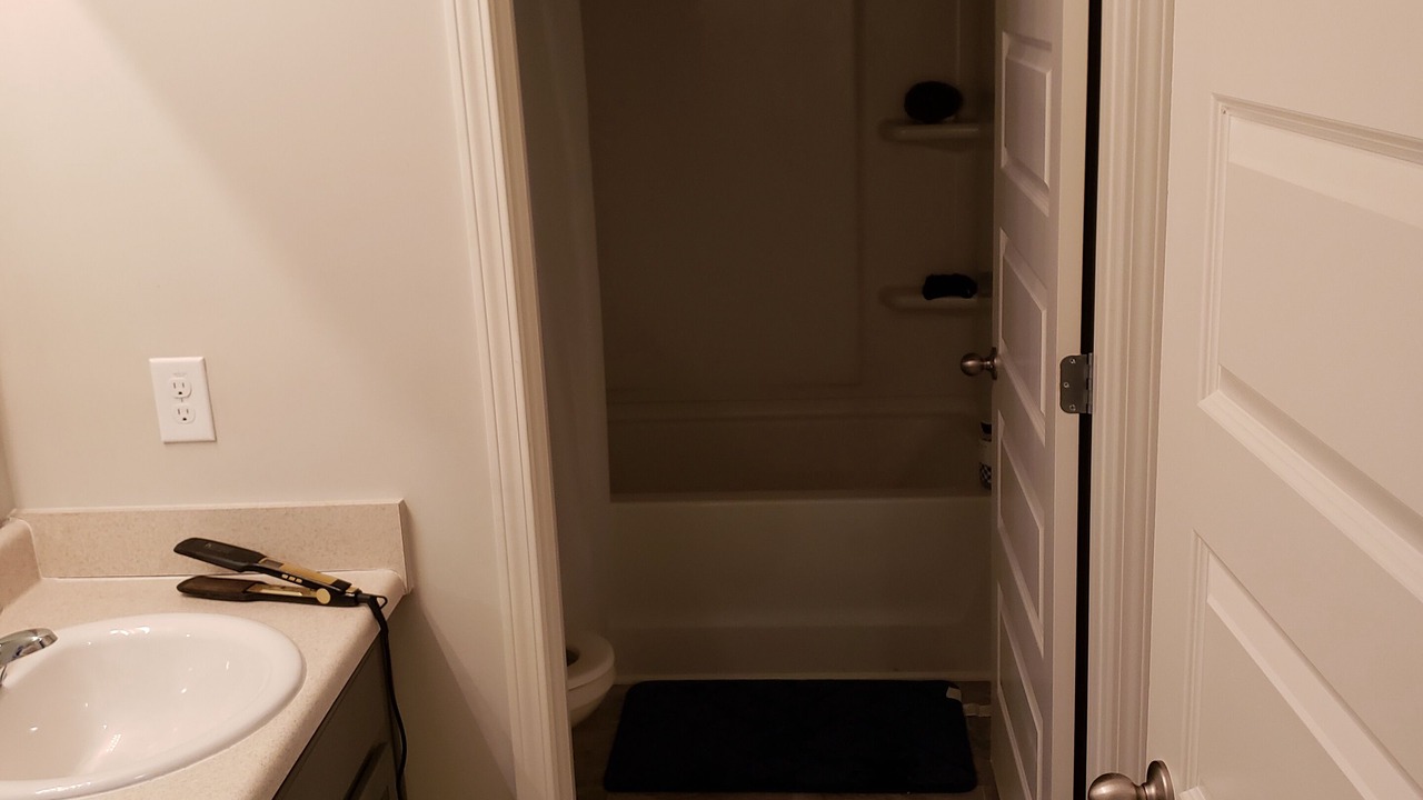 Photo of Bathroom in Graniteville