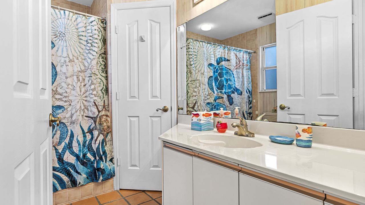 Photo of Bathroom in Coralstone