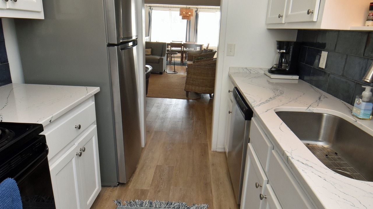 Photo of Kitchen in Inlet Harbour