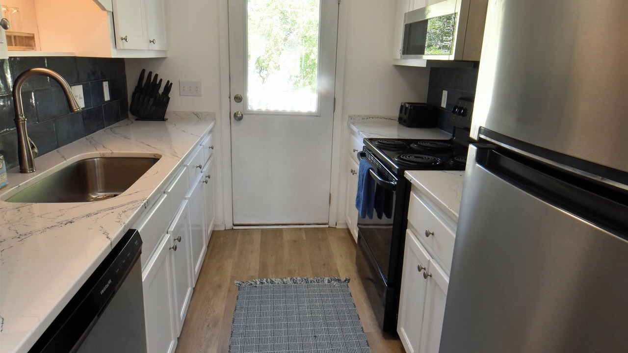 Photo of Kitchen in Inlet Harbour
