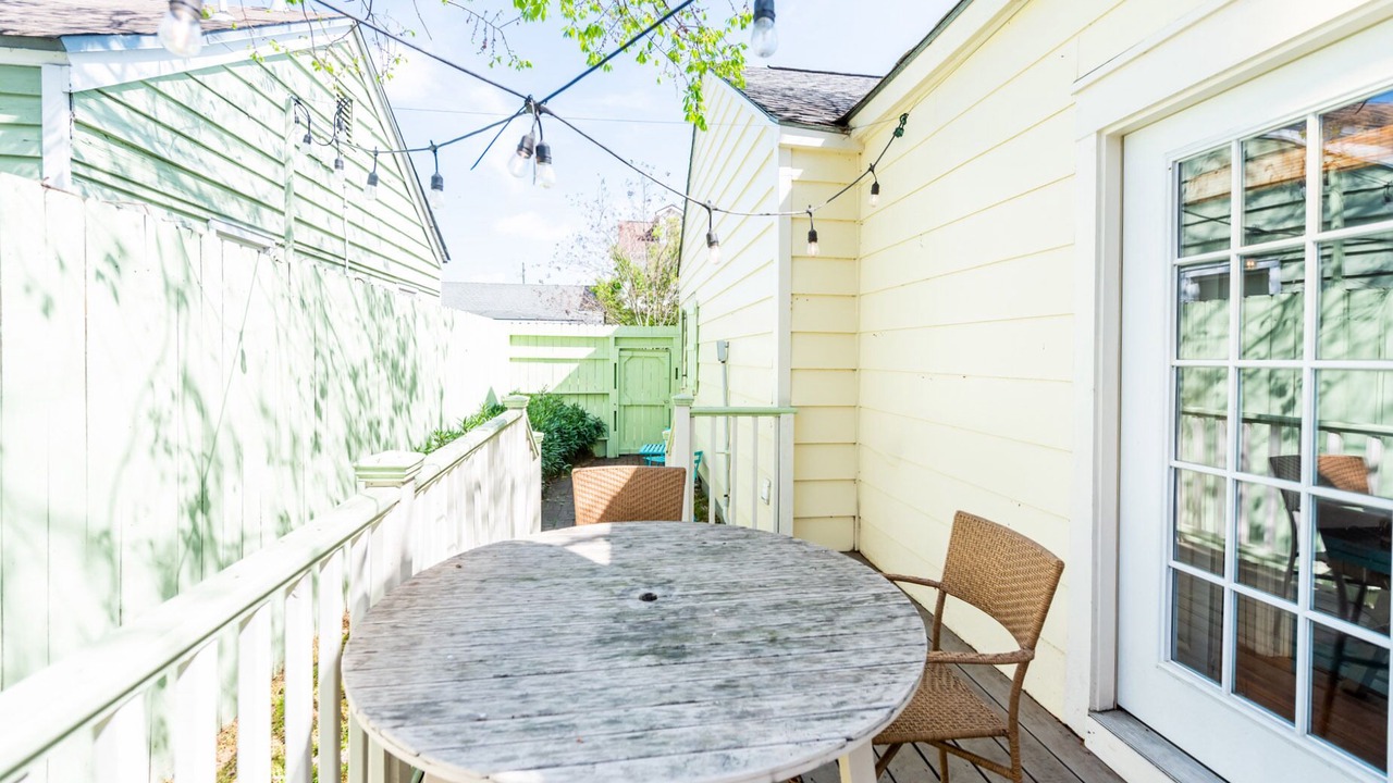 Photo of Outdoor in Beach Institute