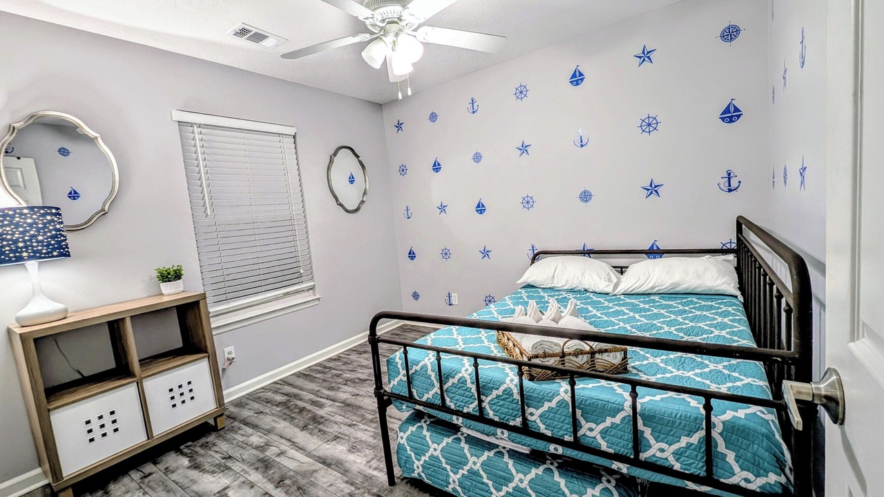 Photo of Bedroom in Whitemarsh Island