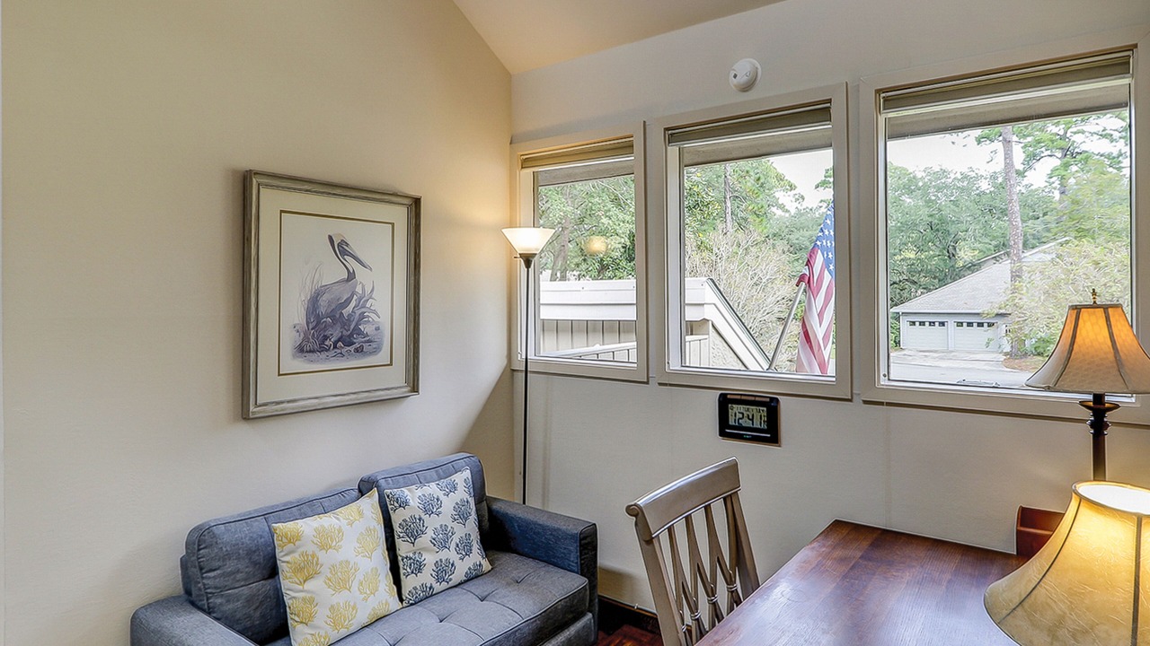 Photo of Livingroom in Sea Pines