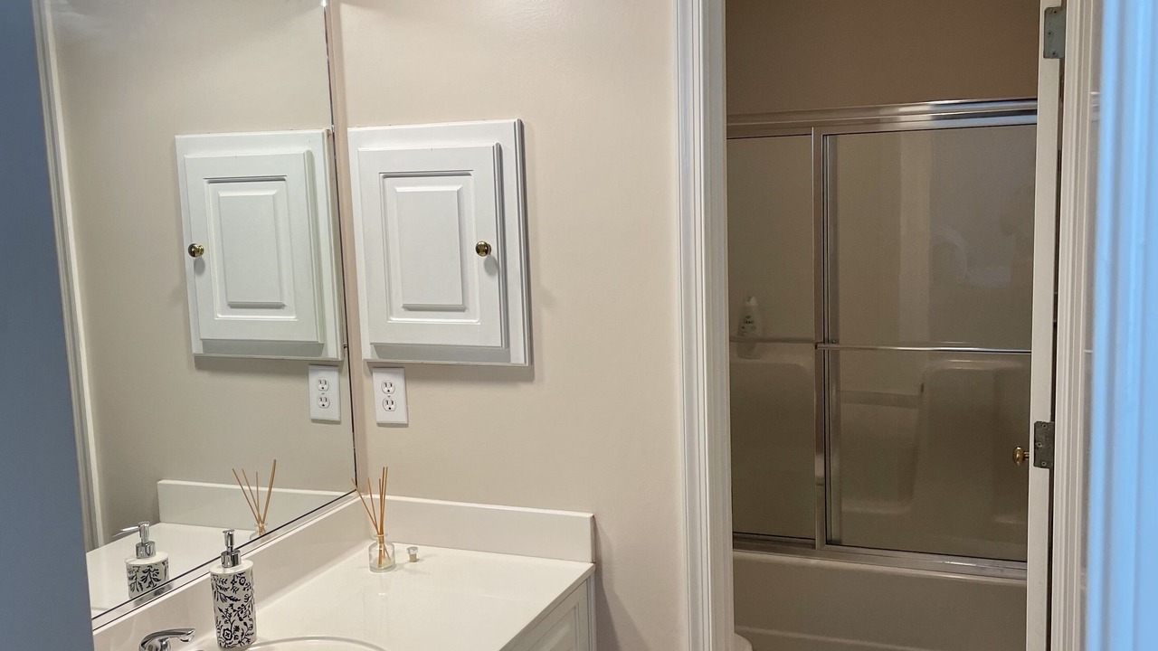 Photo of Bathroom in Martinez