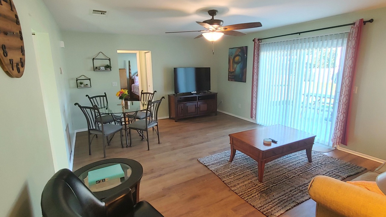 Photo of Livingroom in Port Saint Lucie