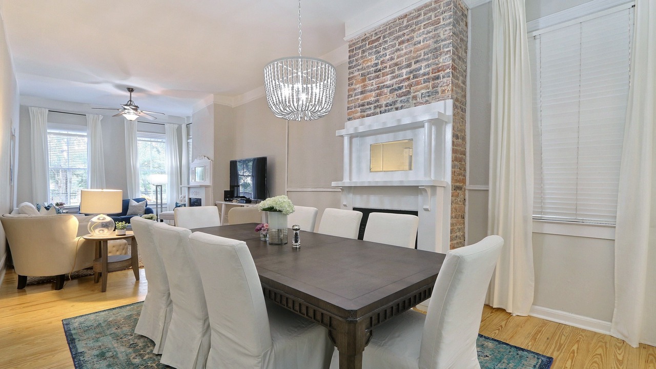 Photo of Livingroom in Beach Institute