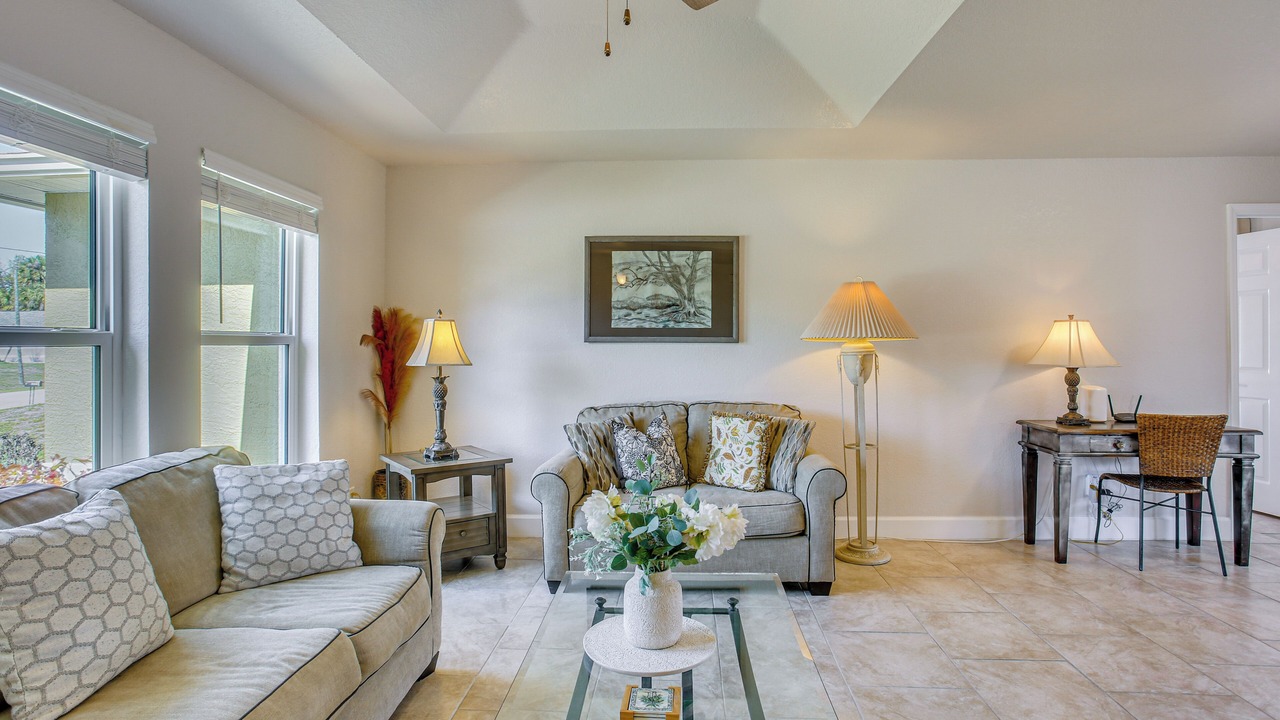 Photo of Livingroom in North Port