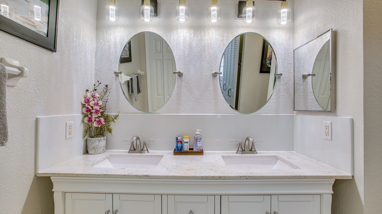 Photo of Bathroom in North Port