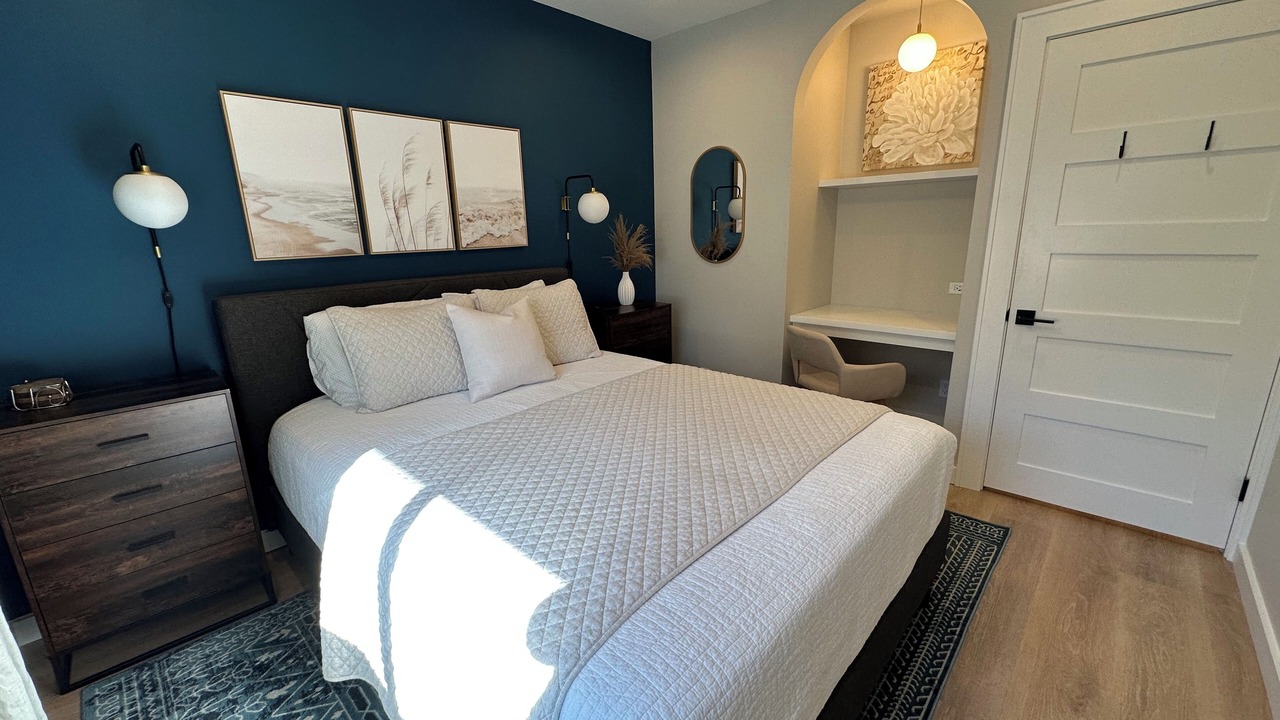 Photo of Bedroom in Folly Field