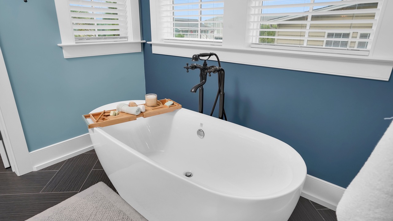 Photo of Bathroom in Inlet Harbour