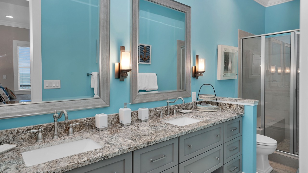 Photo of Bathroom in Inlet Harbour