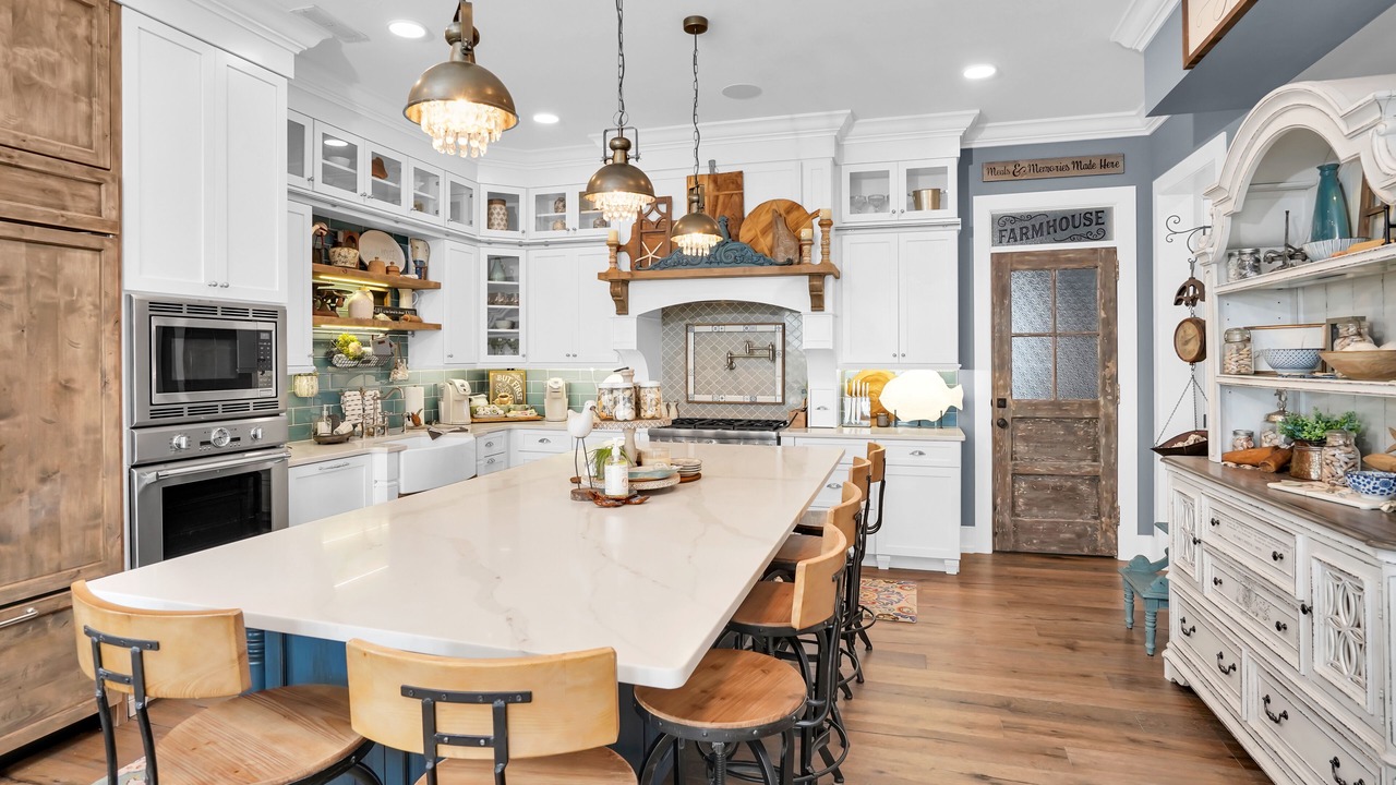 Photo of Kitchen in Inlet Harbour