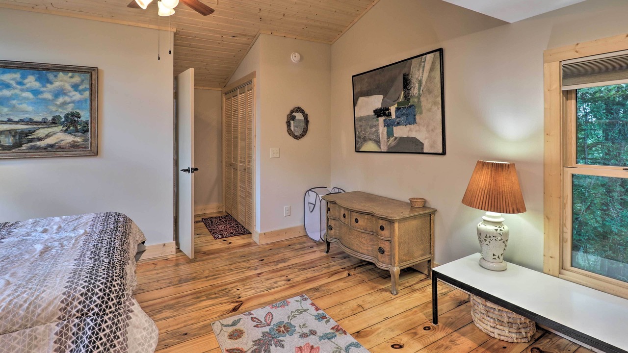 Photo of Bedroom in Brevard