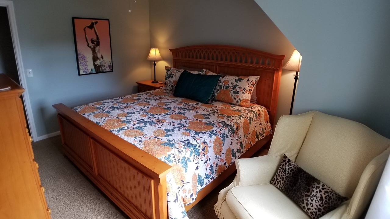 Photo of Bedroom in Whitemarsh Island