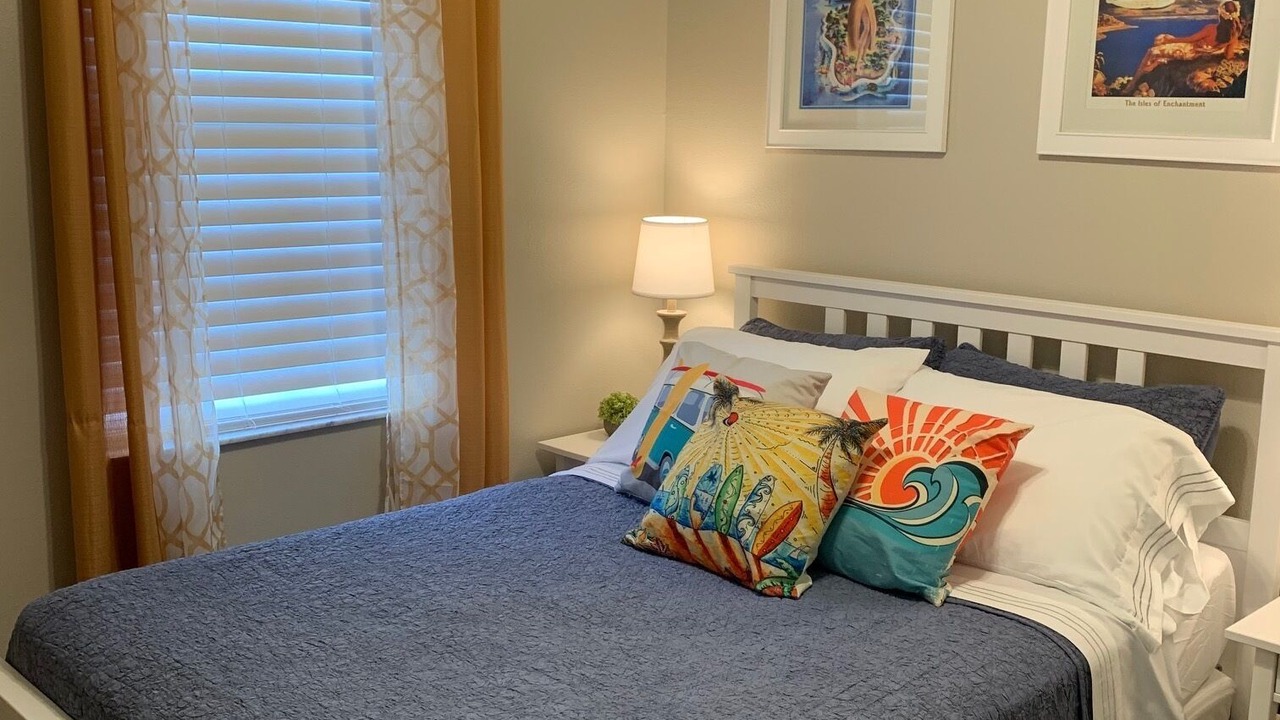 Photo of Bedroom in Crestwynd Bay