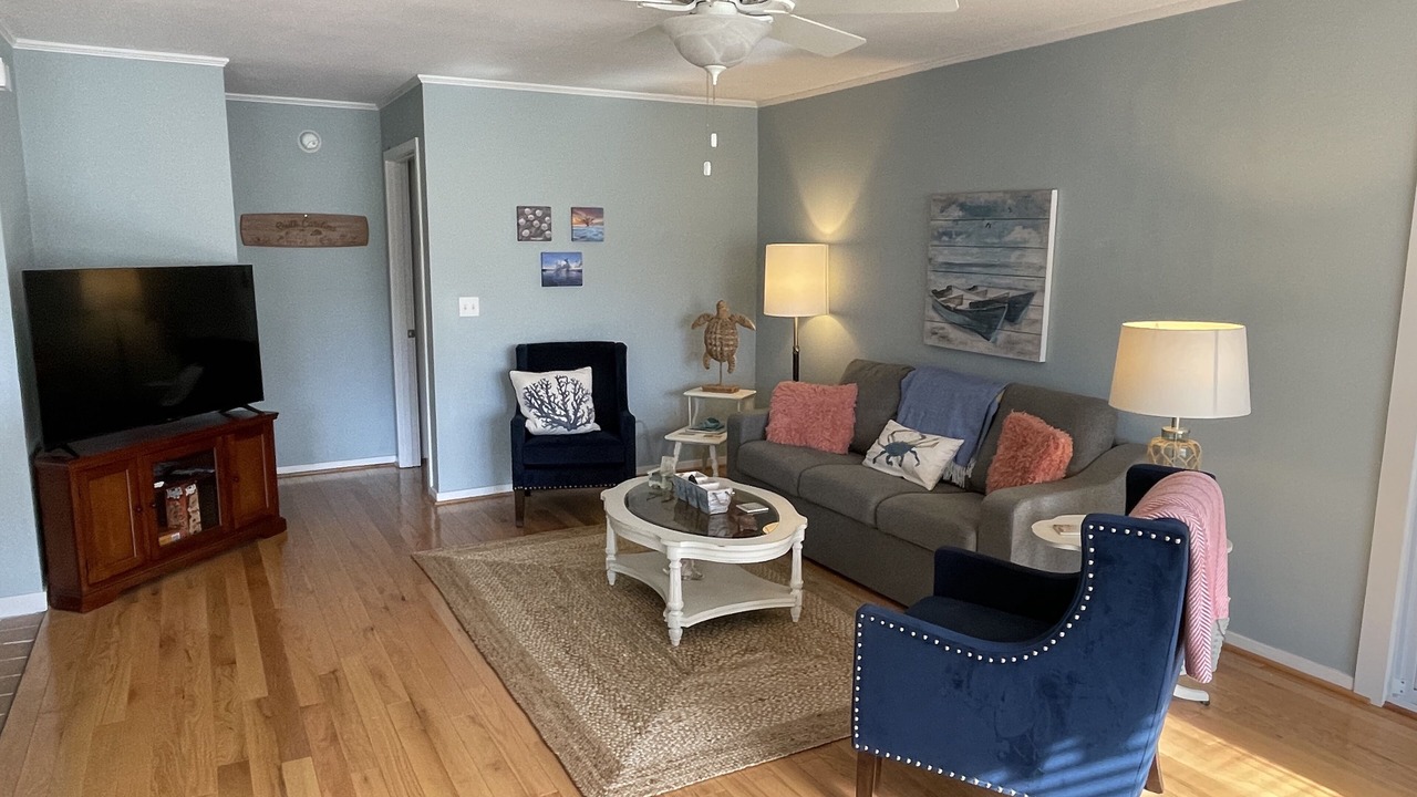 Photo of Livingroom in Ocean Ridge