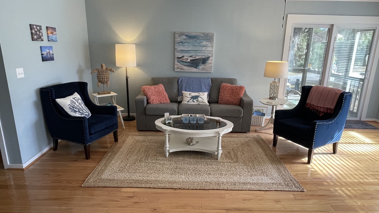 Photo of Livingroom in Ocean Ridge