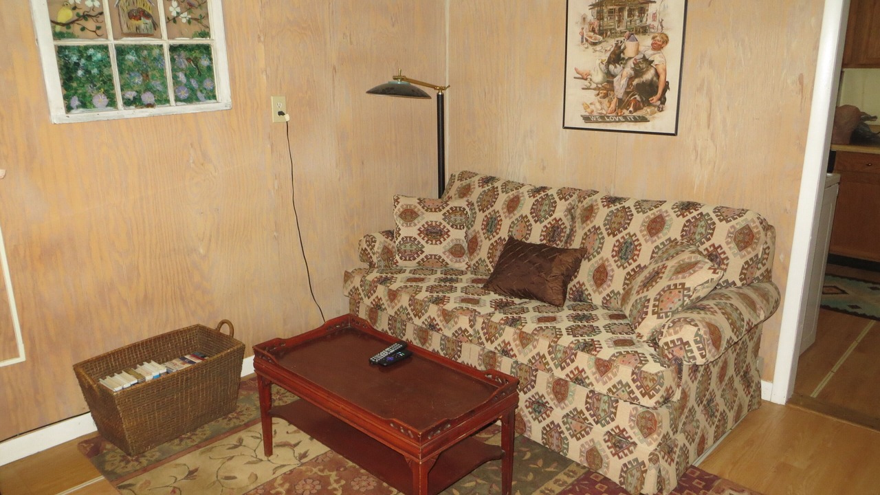 Photo of Bedroom in Robbinsville