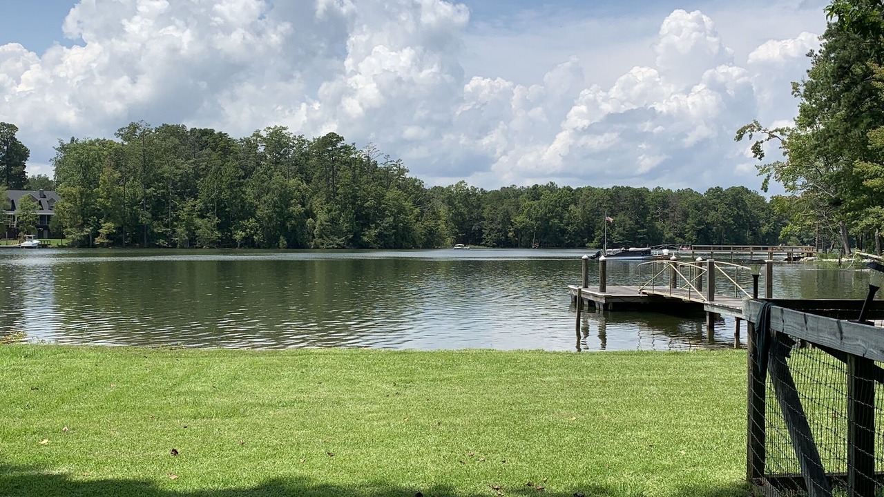 Photo of Others in Chapin