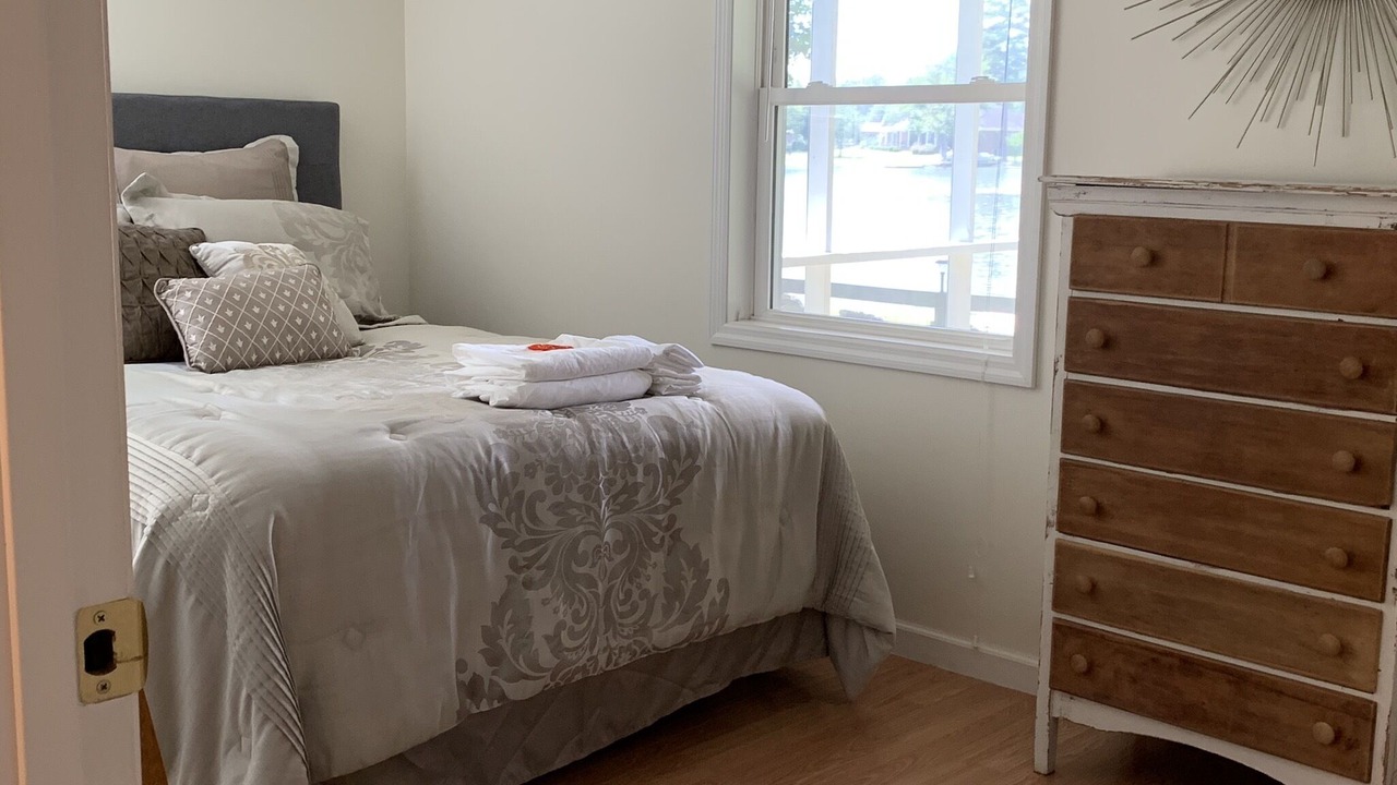 Photo of Bedroom in Chapin