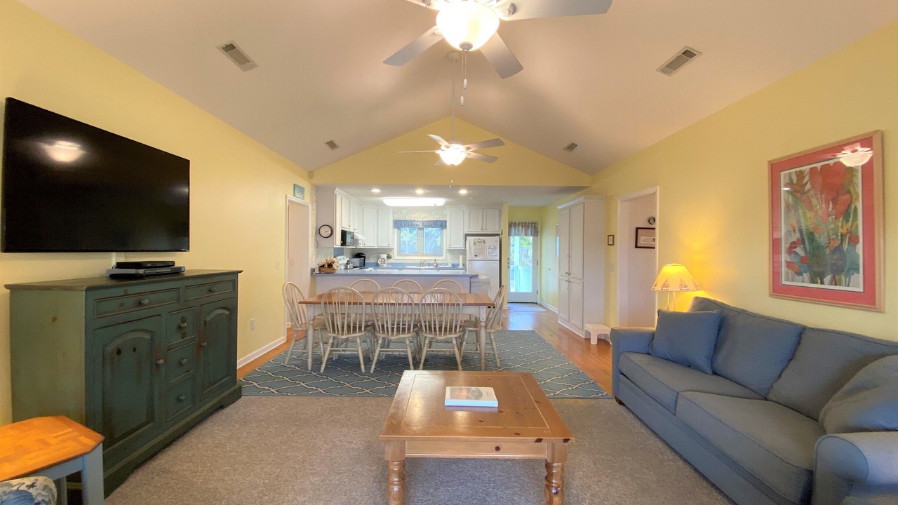 Photo of Livingroom in Edisto Island