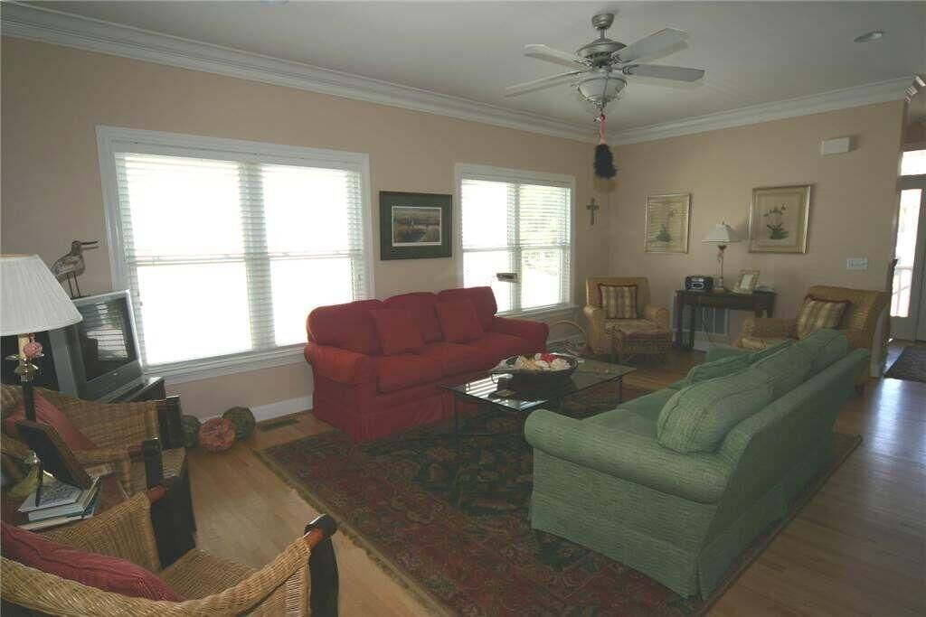 Photo of Livingroom in Edisto Island