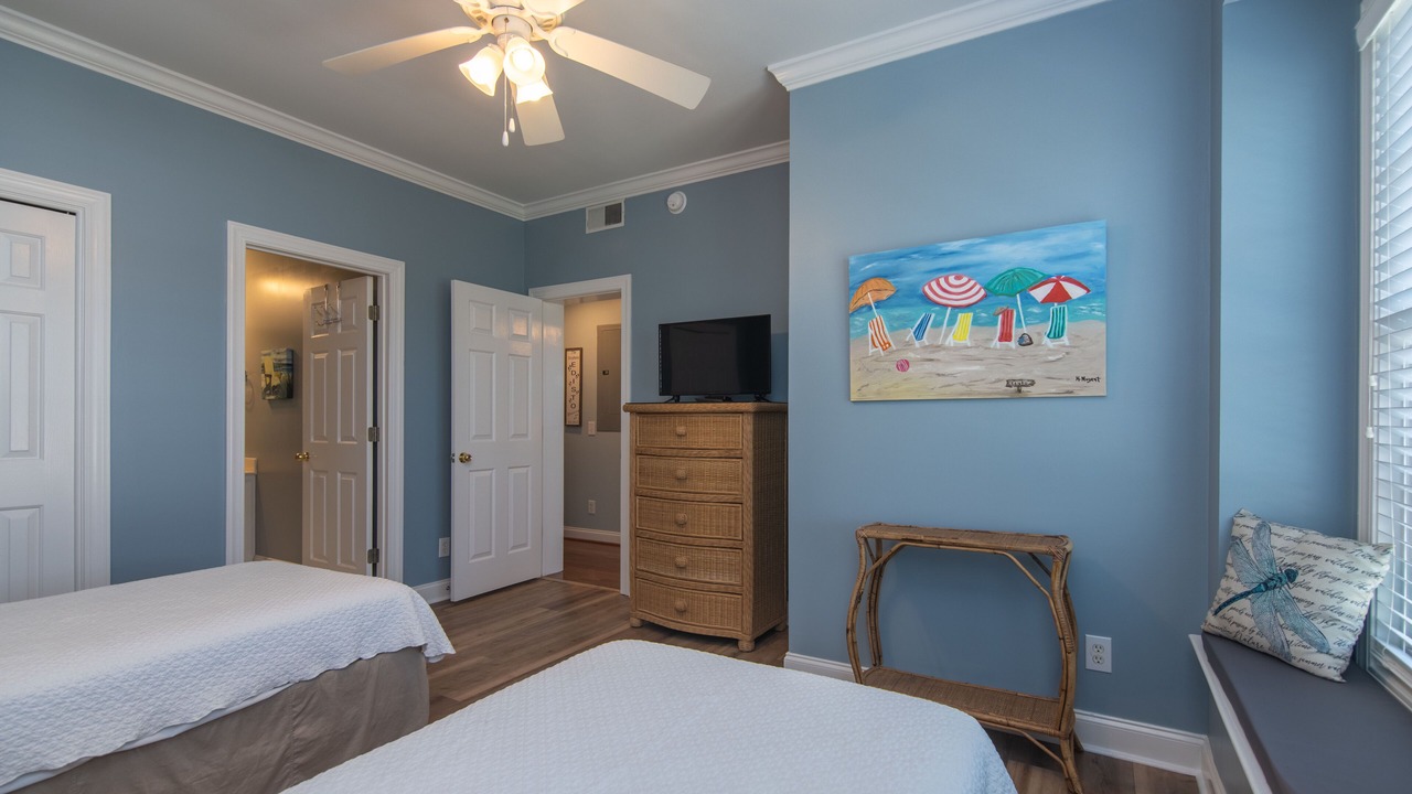 Photo of Bedroom in Edisto Island
