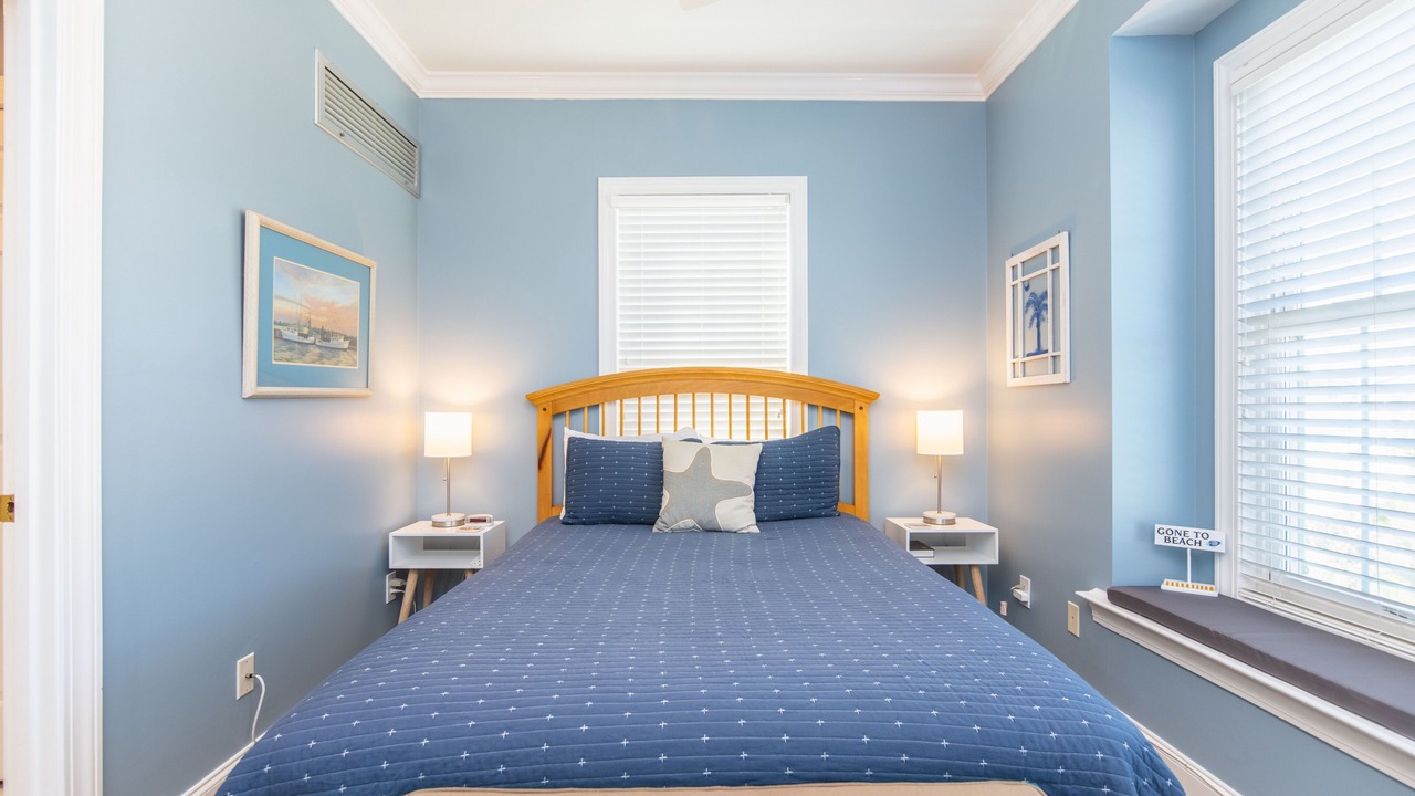 Photo of Bedroom in Edisto Island