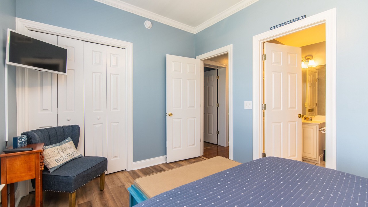 Photo of Bedroom in Edisto Island