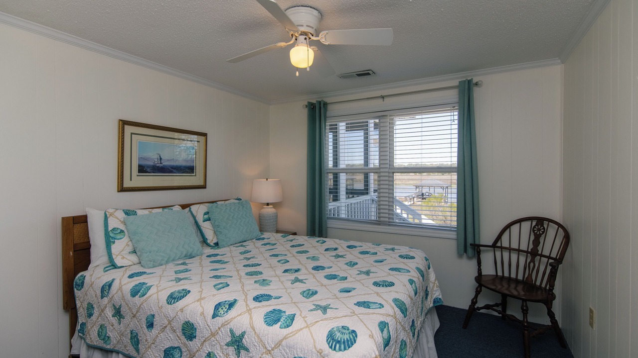 Photo of Bedroom in Edisto Island