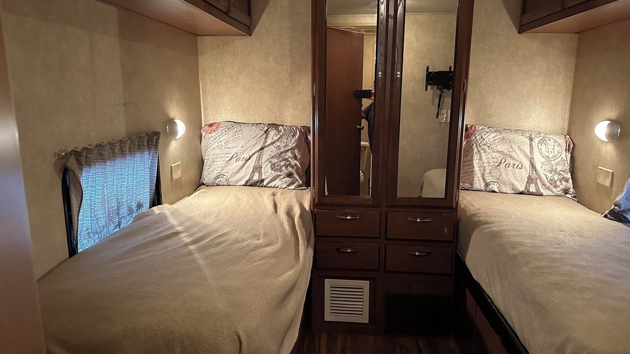 Photo of Bedroom in Clarendon