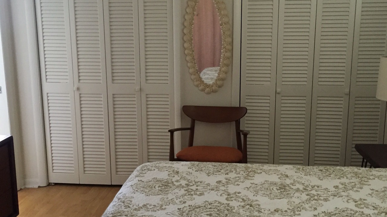Photo of Bedroom in Floridana Beach