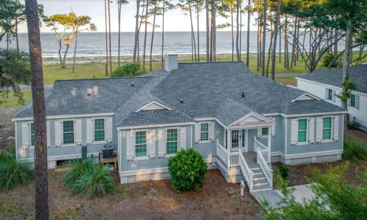 Photo of Outdoor in Melrose on the Beach