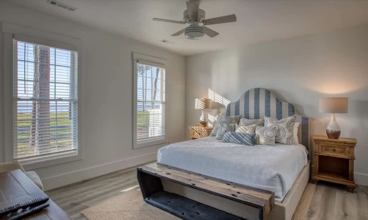 Photo of Bedroom in Melrose on the Beach