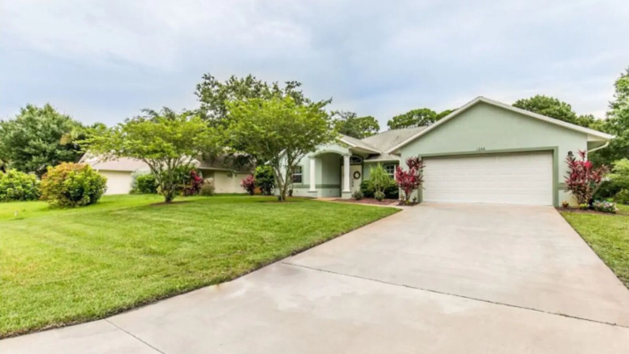 Photo of Outdoor in Sebastian Highlands