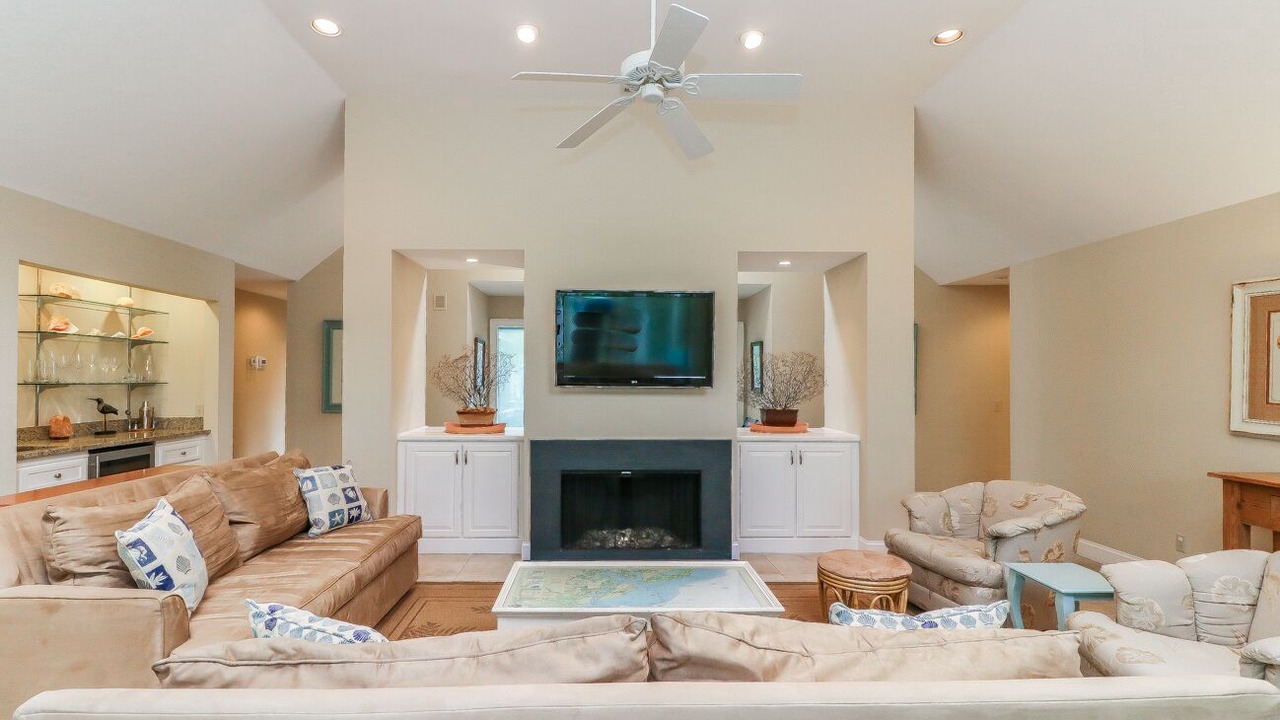 Photo of Bedroom in Oceanside