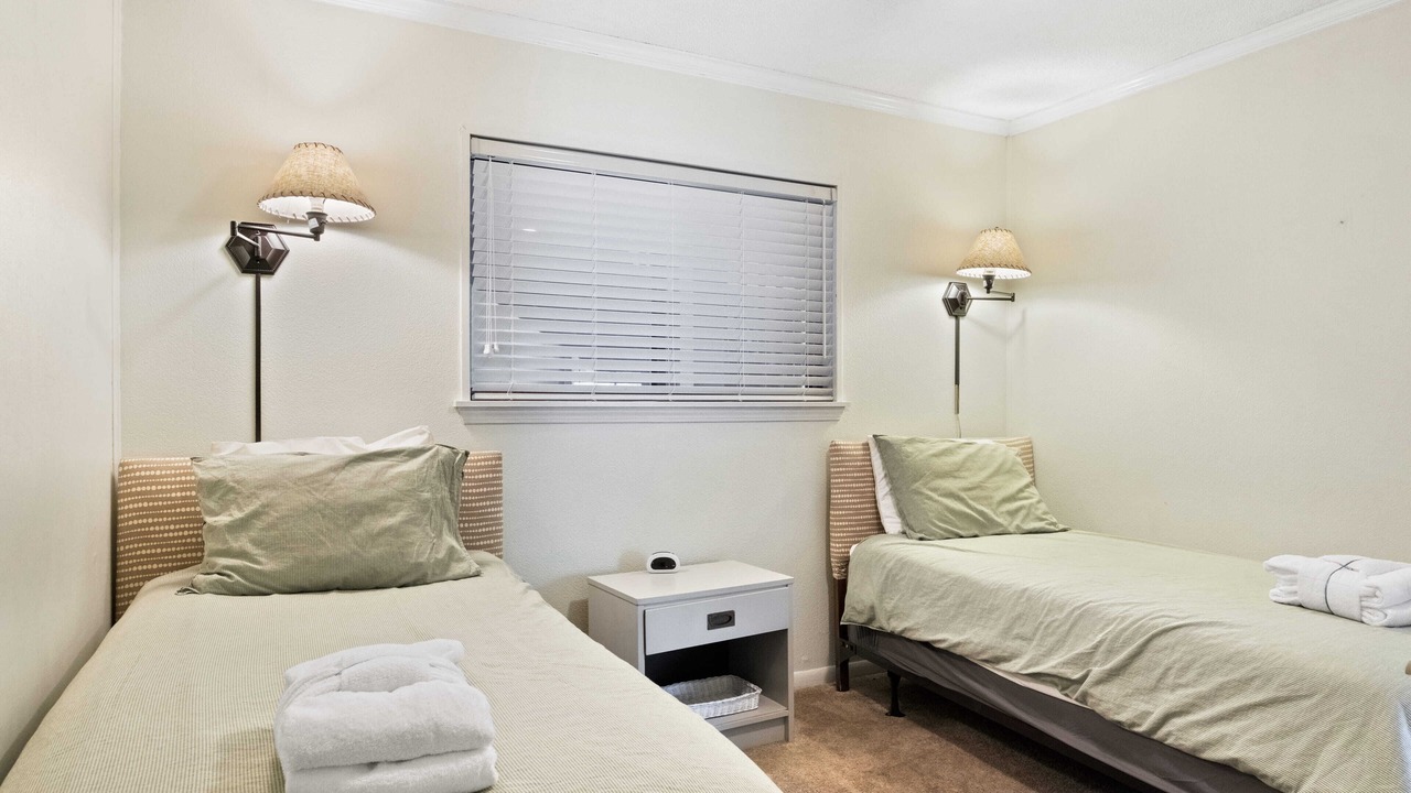 Photo of Bedroom in Folly Field