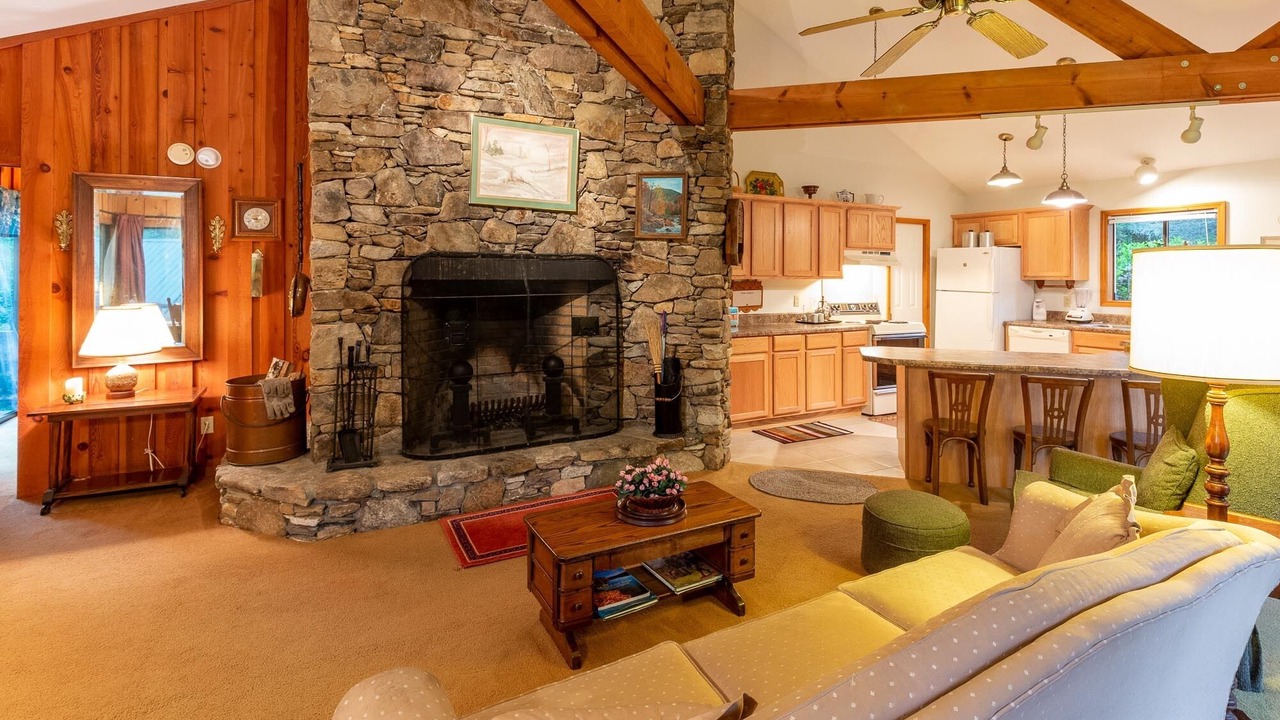 Photo of Livingroom in Glenville
