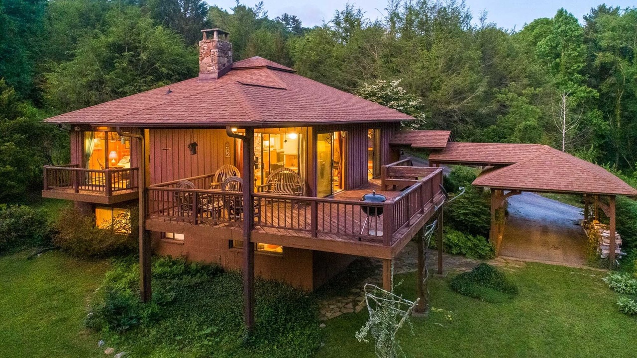 Photo of Outdoor in Glenville