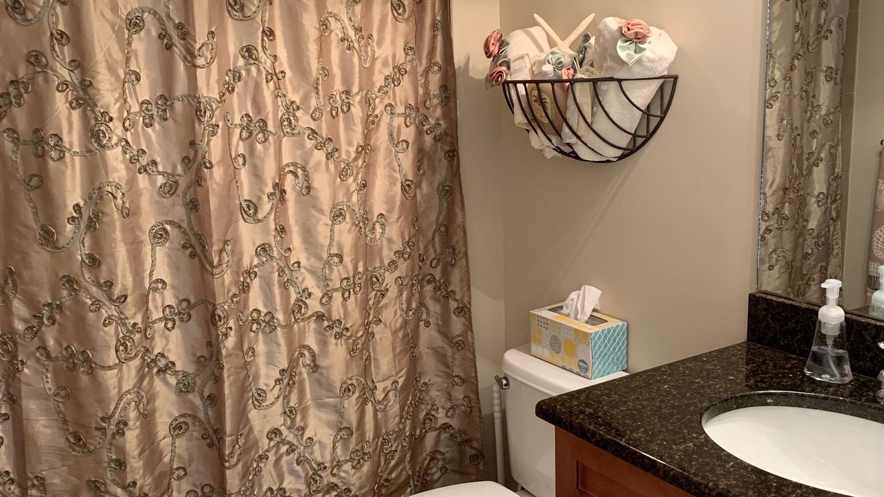 Photo of Bathroom in Ole