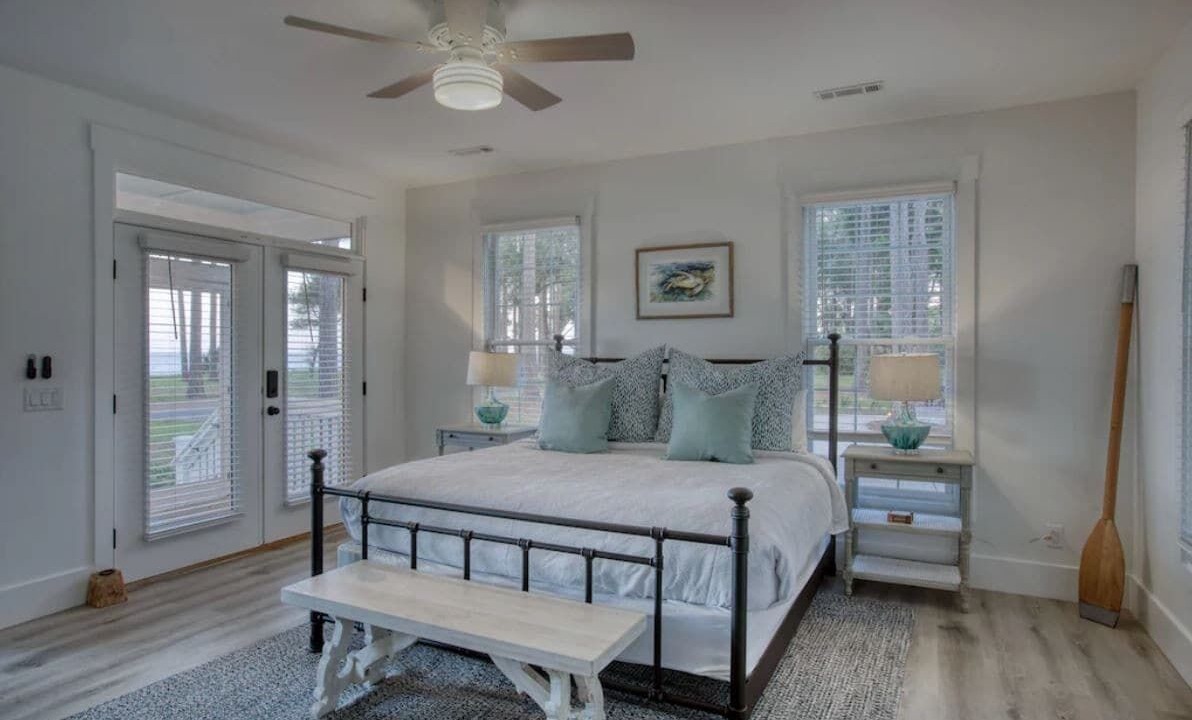 Photo of Bedroom in Melrose on the Beach