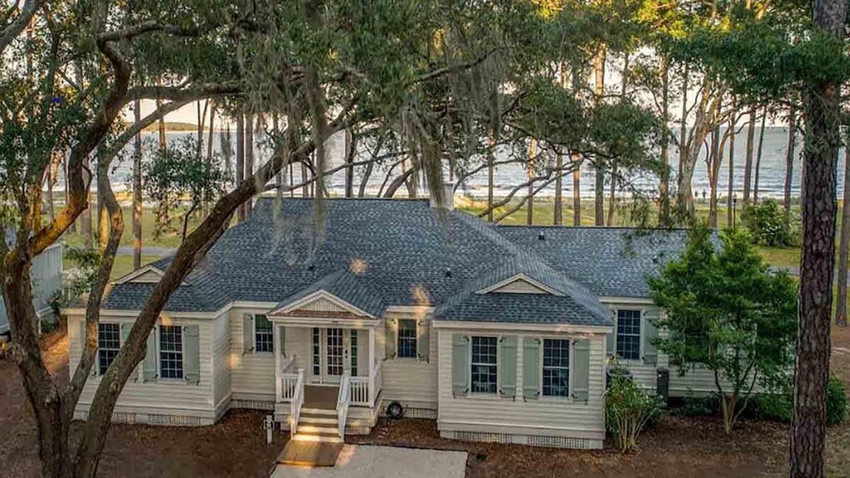 Photo of Outdoor in Melrose on the Beach