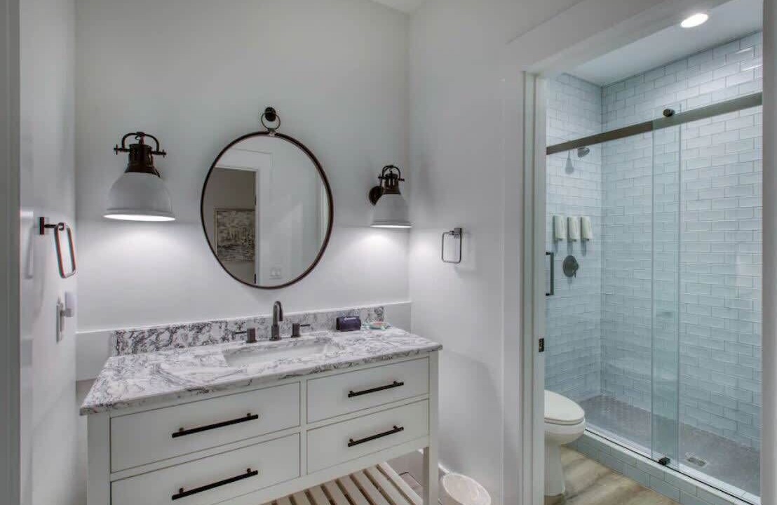 Photo of Bathroom in Melrose on the Beach